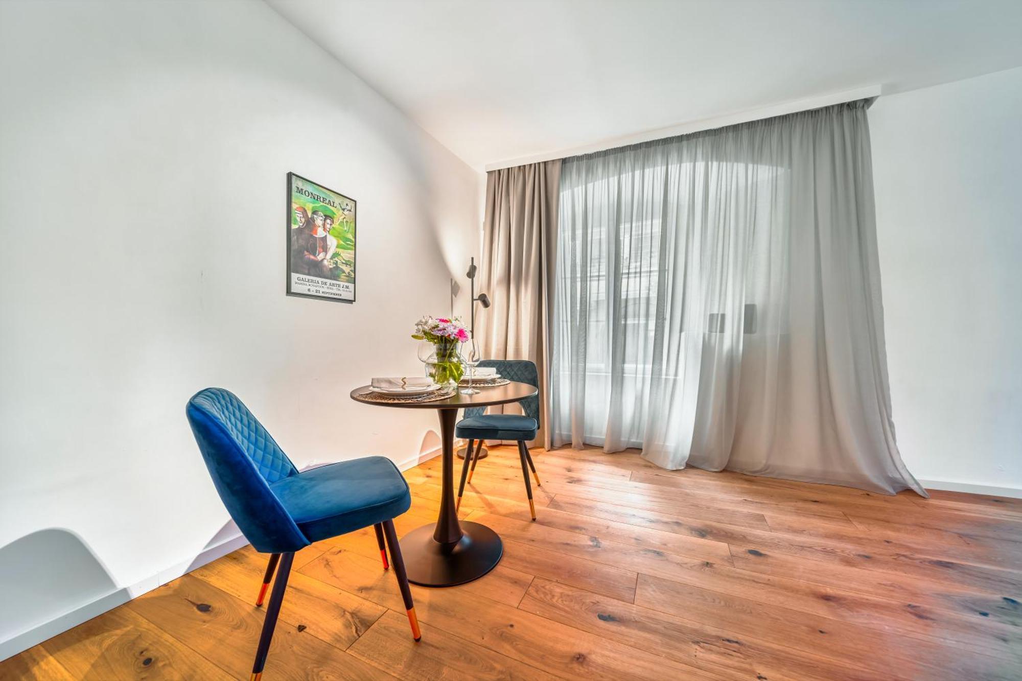 Smile Apartments "Lesehof" كريمس ان دير دوناو الغرفة الصورة